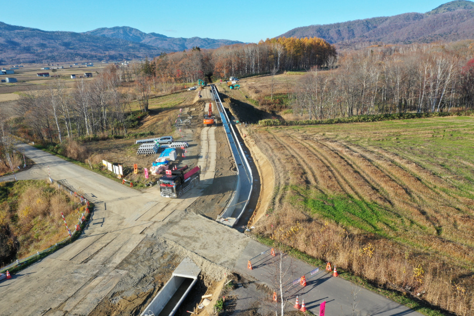 幌加内地区　幌加内幹線用水路東1線工区工事